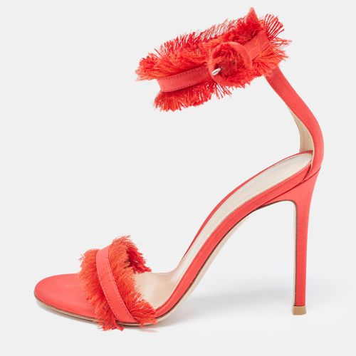 Satin Fringed Portofino Sandals Size 35 - Gianvito Rossi - Modalova