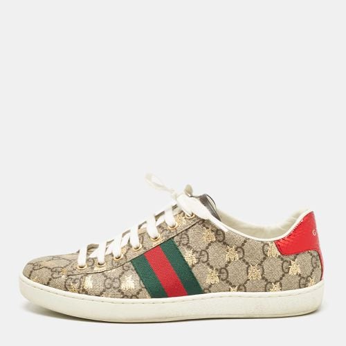 Brown GG Supreme Canvas Ace Bee Low Top Sneakers Size 38 - Gucci - Modalova