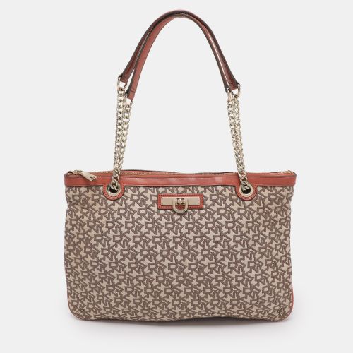 Brick Red/ Signature Coated Canvas And Leather Bryant Chain Shoulder Bag - Dkny - Modalova