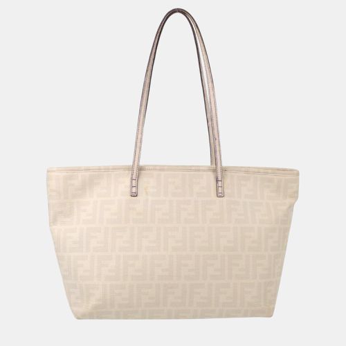 Fendi White Zucca Tote Handbag - Fendi - Modalova