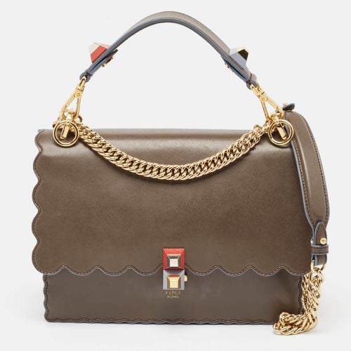 Dark Leather Medium Scalloped Kan I Shoulder Bag - Fendi - Modalova