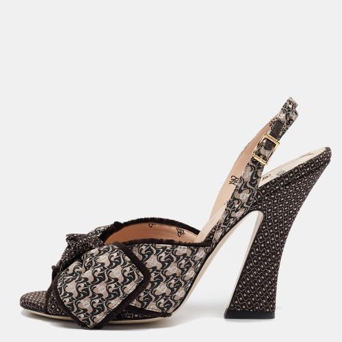 Beige Fabric FFreedom Slingback Sandals Size 39.5 - Fendi - Modalova