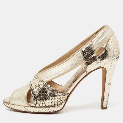 Embossed Snakeskin and Leather Peep-Toe Pumps Size 37.5 - Oscar de la Renta - Modalova