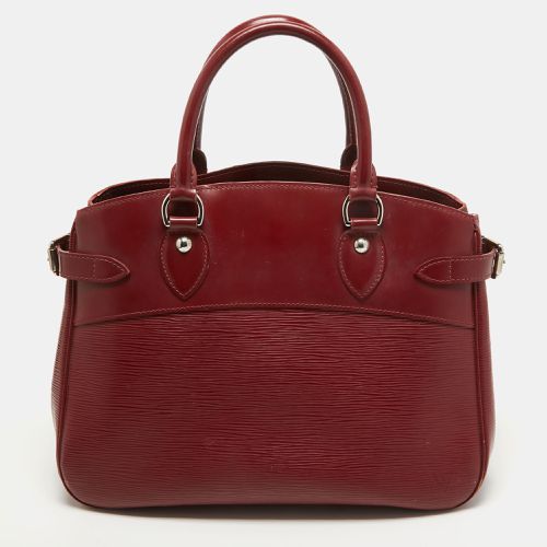 Rubis Epi Leather Passy PM Bag - Louis Vuitton - Modalova