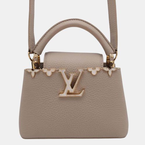 Galet	Taurillon	Leather Mini Capucines Shoulder Bag - Louis Vuitton - Modalova