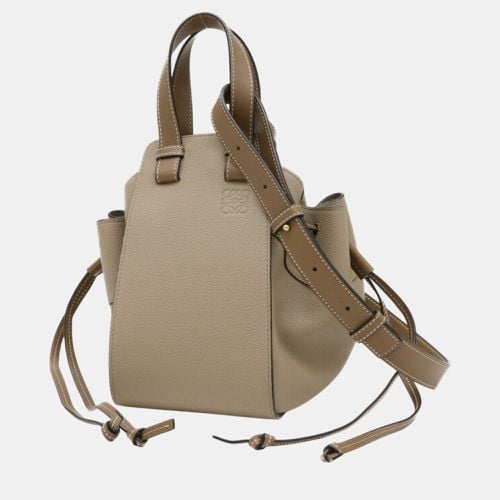 Calfskin Sand Hammock Drawstring Small Shoulder Bag - Loewe - Modalova