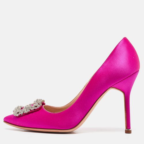 Satin Hangisi Pumps Size 38.5 - Manolo Blahnik - Modalova