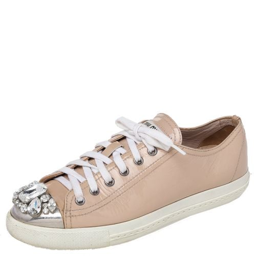 Patent Leather Crystal Embellished Cap Toe Sneakers Size 38.5 - Miu Miu - Modalova