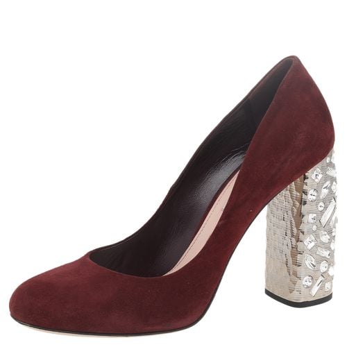 Suede Crystal Embellished Block Heel Pumps Size 40.5 - Miu Miu - Modalova