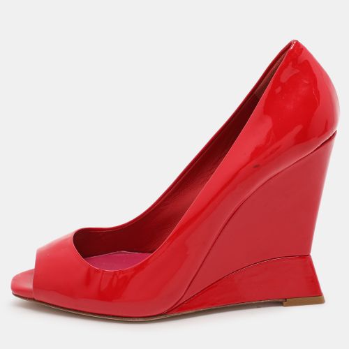 Patent Leather Wedge Pumps Size 38.5 - Miu Miu - Modalova