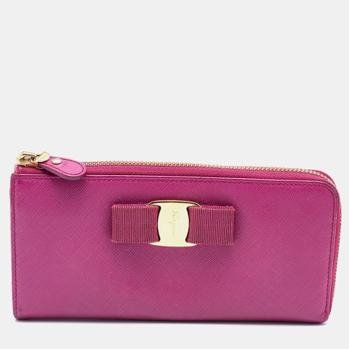 Saffiano Leather Vara Bow Zip Continental Wallet - Salvatore Ferragamo - Modalova