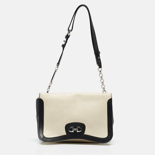 Off White Leather Gancini Shoulder Bag - Salvatore Ferragamo - Modalova