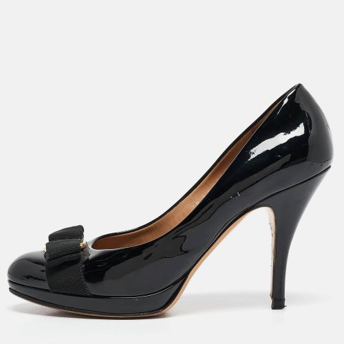 Patent Leather Vara Bow Pumps Size 37.5 - Salvatore Ferragamo - Modalova