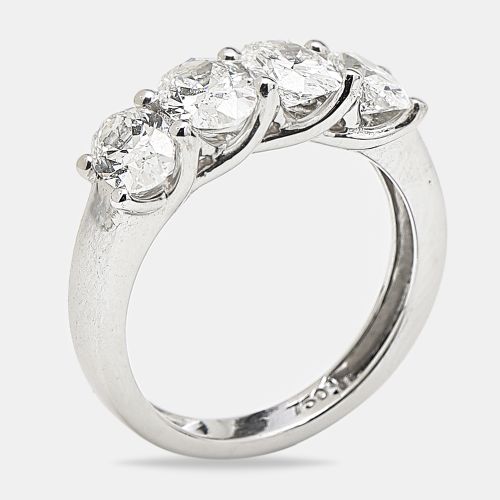 K Gold Oval Brilliant Lab Grown Diamonds Ring (Approx 2.23 cts) - The Diamond Edit - Modalova