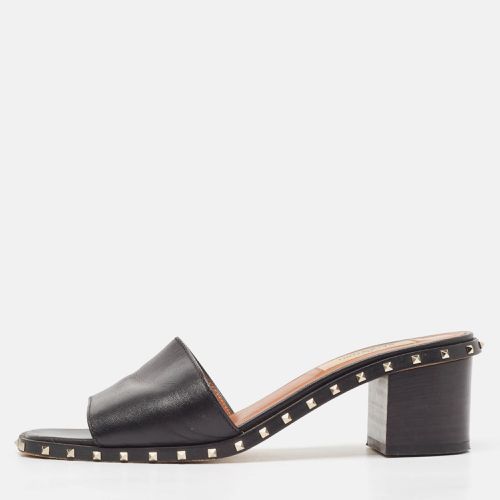 Leather Rockstud Slide Sandals Size 35.5 - Valentino - Modalova