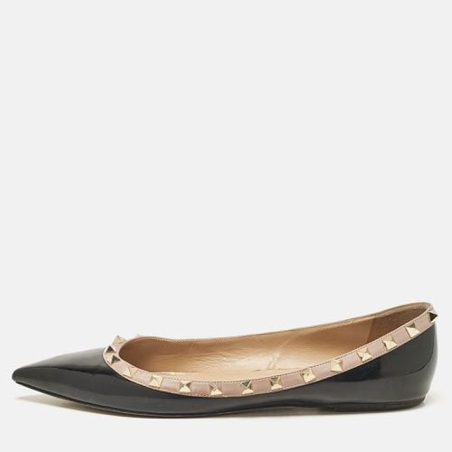 Beige Patent Leather Rockstud Ballet Flats Size 41.5 - Valentino - Modalova