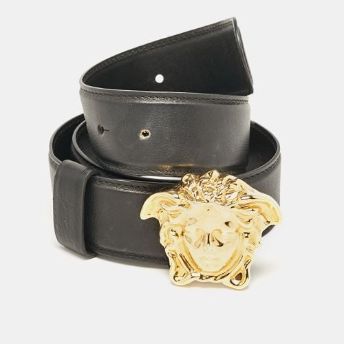 Leather Medusa Head Buckle Belt 75 CM - Versace - Modalova