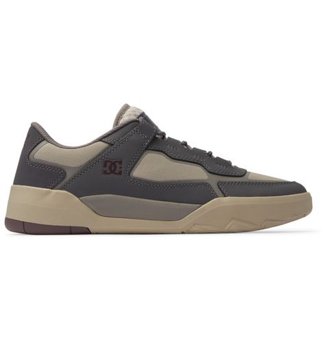 DC Shoes Metric - Leather Shoes for Men - DC Shoes UK - Modalova