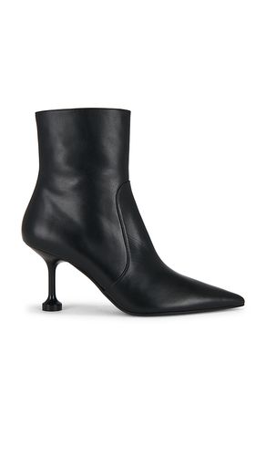 Botín stuartini zip 75 en color negro talla 6 (también en 6.5, 7, 7.5, 8, 8.5, 9) - Stuart Weitzman - Modalova