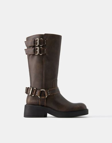 Bota Motera Multihebillas Mujer 36 - Bershka - Modalova