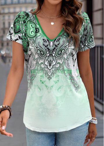 Green Tribal Print Short Sleeve V Neck T Shirt - unsigned - Modalova