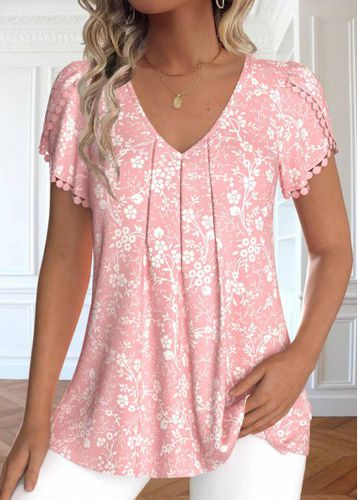 Light Pink Lace Ditsy Floral Print T Shirt - unsigned - Modalova