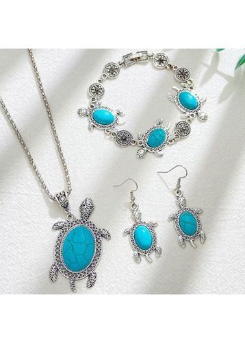 Mint Green Sea Turtle Design Necklace Set - unsigned - Modalova