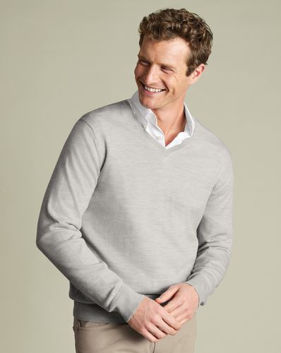 Men's Merino V-Neck Jumper - Silver, Large by - Charles Tyrwhitt - Modalova