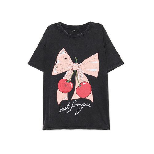 Camiseta negra con estampado - Cropp - Modalova