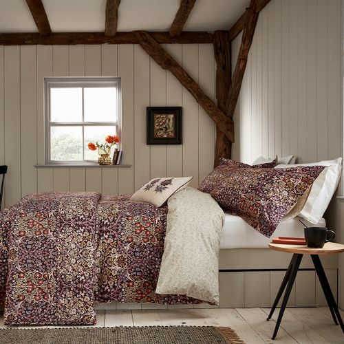 Blackthorn Single Duvet Cover Set Damson - Morris & Co - Modalova