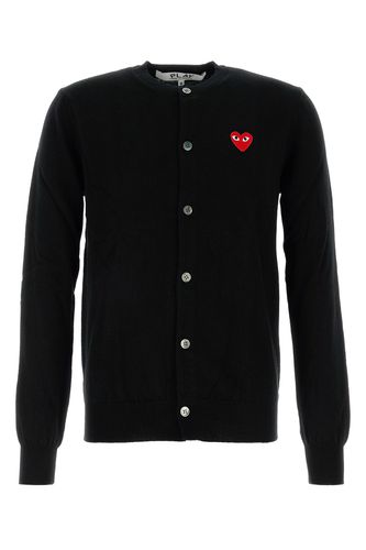 ROUND-NECK CARDIGAN RED EMBLEM-XXL Male - Comme Des Garcons Play - Modalova