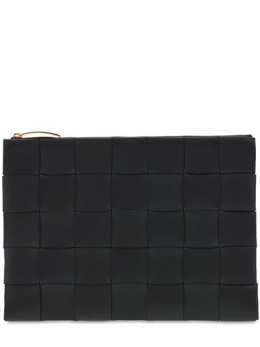 Pochette Media In Pelle Intrecciato - BOTTEGA VENETA - Modalova