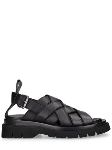 Mm Lug Strap Leather Sandals - BOTTEGA VENETA - Modalova