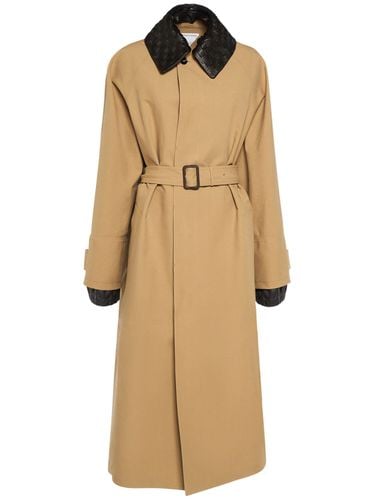 Wasserabweisender Stretch-baumwoll-trenchcoat - BOTTEGA VENETA - Modalova