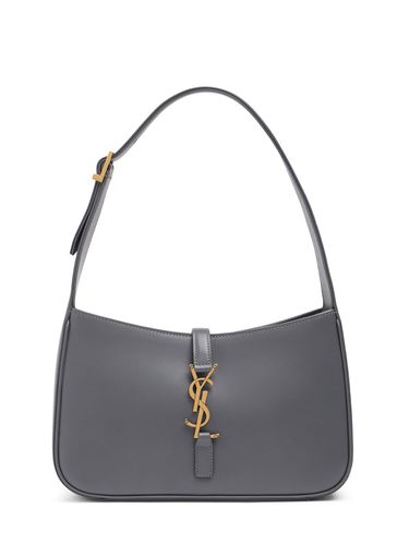 Le 5 À 7 Smooth Leather Hobo Bag - SAINT LAURENT - Modalova