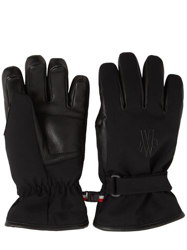 Padded Tech Gloves - MONCLER GRENOBLE - Modalova