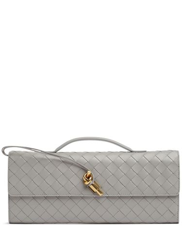 Andiamo Leather Top Handle Clutch - BOTTEGA VENETA - Modalova