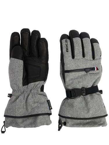 Guantes De Franela De Lana Acolchados - MONCLER GRENOBLE - Modalova