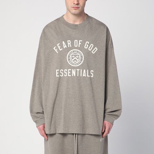 Langarm-Hellgraues T-Shirt mit Universitätslogo - Fear of God Essentials - Modalova