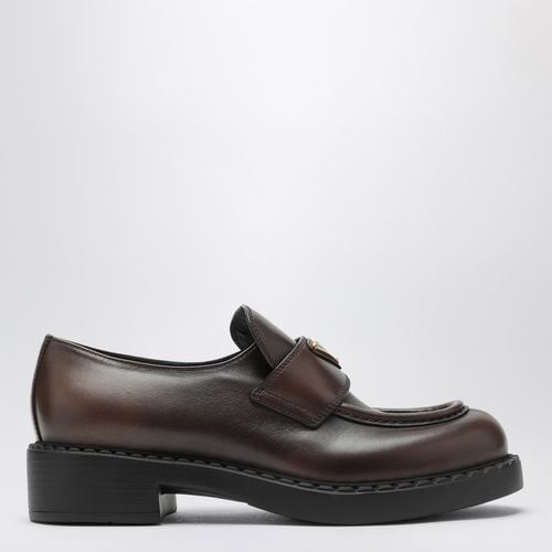 Chocolate dark brushed leather moccasin - Prada - Modalova