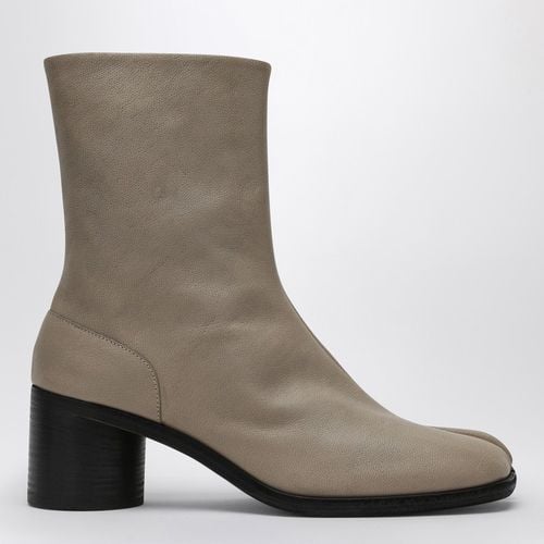 Greigefarbene Stiefelette Tabi - Maison Margiela - Modalova