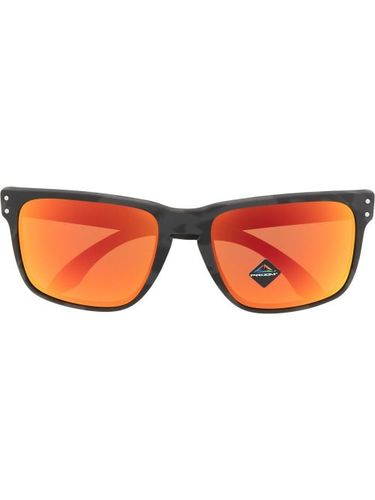 Lunettes de soleil à monture d'inspiration wayfarer - Oakley - Modalova