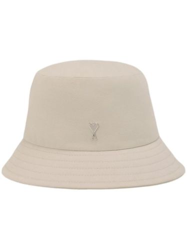 Bob à plaque logo - AMI Paris - Modalova