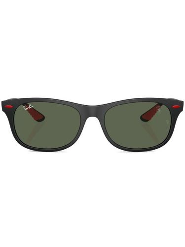 Lunettes de soleil Wayfarer Liteforce à monture carrée - Ray-Ban - Modalova