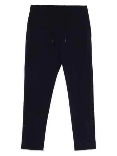 Pantalon chino à patch logo - Karl Lagerfeld - Modalova