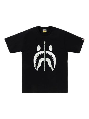 T-shirt à imprimé requin - A BATHING APE® - Modalova