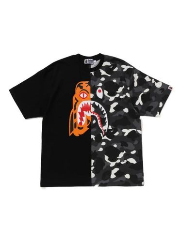 T-shirt à imprimé graphique Tiger Shark - A BATHING APE® - Modalova