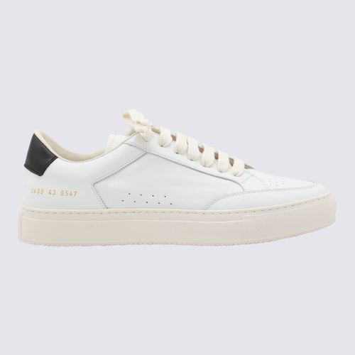 And Black Leather Sneakers - Common Projects - Modalova