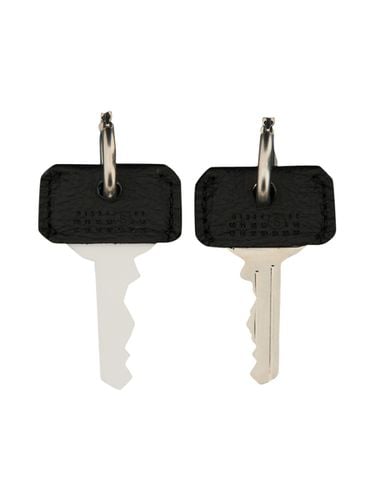 Numeric Key Earring - MM6 Maison Margiela - Modalova