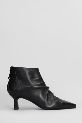 Texan Ankle Boots In Leather - Julie Dee - Modalova